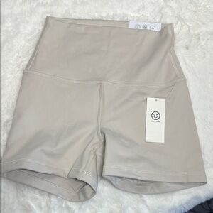 Gilly Hicks Seamless High-Waist Bike Shorts in Light Taupe